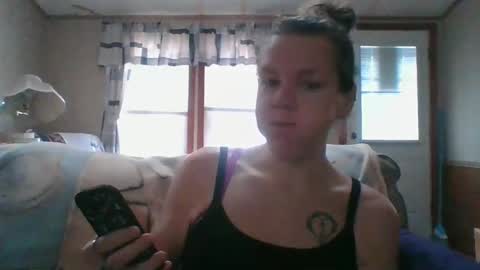 Snapshot of psycholette chatting on 02/14/25, 09:32 ThickLetteSweetheart online show from 02/14/25, 09:32