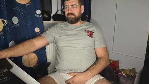 Snapshot of ptoku1985 chatting on 10/09/25, 05:49 ptoku1985 online show from 10/09/25, 05:49