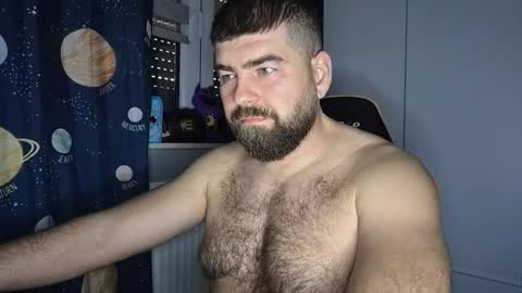 Snapshot of ptoku1985 chatting on 10/28/25, 07:56 ptoku1985 online show from 10/28/25, 07:56