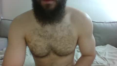 Snapshot of public_toy_95 chatting on 03/07/25, 01:07 Mickey online show from 03/07/25, 01:07