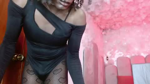 Snapshot of puca_eboony chatting on 05/16/26, 07:56 pucca online show from 05/16/26, 07:56