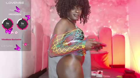 Snapshot of puca_eboony chatting on 05/27/26, 01:57 pucca online show from 05/27/26, 01:57