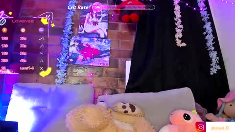 Snapshot of pucaa_ chatting on 09/23/25, 11:30 Emma Rico model indep online show from 09/23/25, 11:30