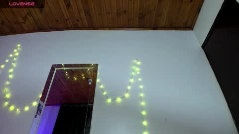 Snapshot of pucaa_ chatting on 12/02/25, 11:56 Emma Rico model indep online show from 12/02/25, 11:56