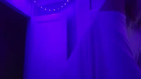 puddled_wonderland online show from 09/22/25, 02:24