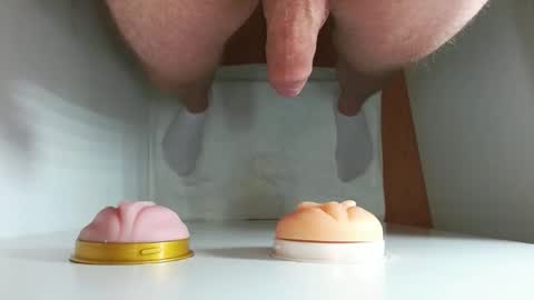 Snapshot of pude90 chatting on 10/20/25, 05:52 PuDe90 online show from 10/20/25, 05:52