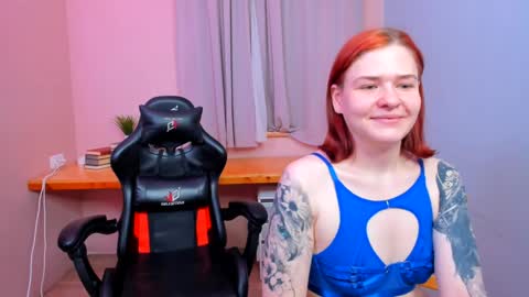 Snapshot of puffetish chatting on 12/17/24, 04:00 Jenna online show from 12/17/24, 04:00