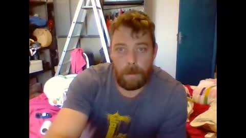 pug2222 online show from 12/04/24, 03:43