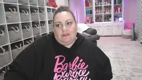 Puggie -  online show from 01/24/25, 01:24