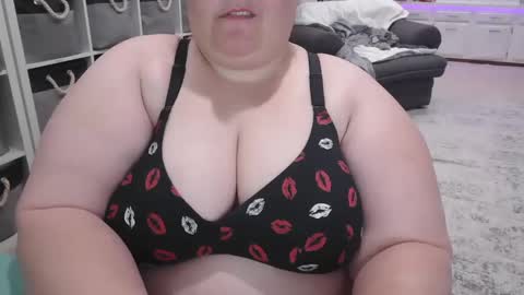 Puggie -  online show from 01/25/25, 11:11