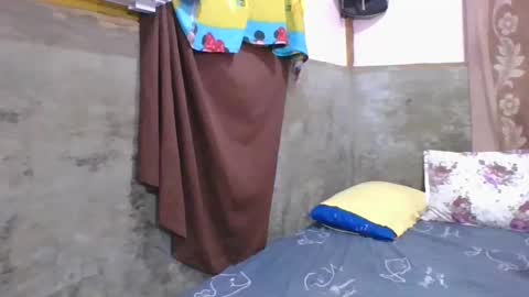 puki_hot online show from 03/02/25, 10:24