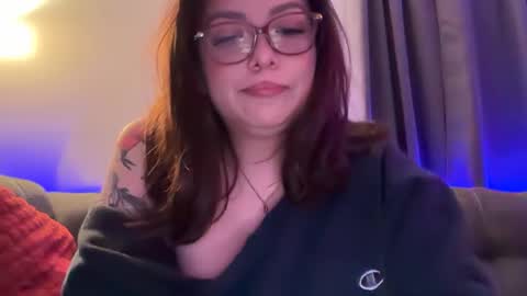 Snapshot of pumpkin_bunny chatting on 11/22/25, 02:43 Pumpkin bunny online show from 11/22/25, 02:43