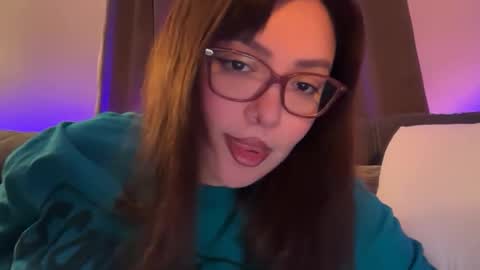 Snapshot of pumpkin_bunny chatting on 11/30/25, 10:14 Pumpkin bunny online show from 11/30/25, 10:14