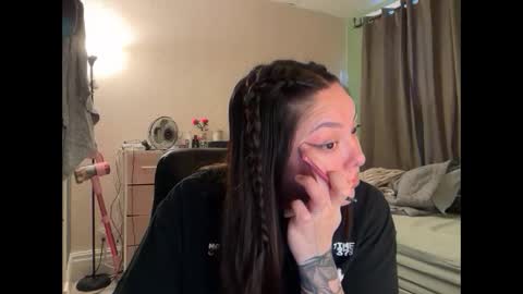 Snapshot of pumpkin_bunny chatting on 12/15/25, 06:56 Pumpkin bunny online show from 12/15/25, 06:56