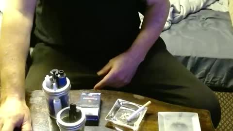 Jojo online show from 11/30/25, 08:18