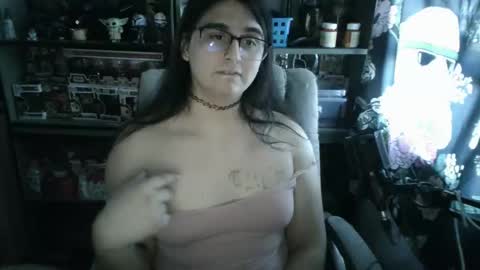 Snapshot of pup_cup69 chatting on 11/19/25, 08:31 Pup Cup69 online show from 11/19/25, 08:31