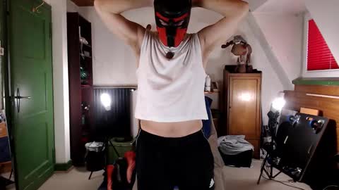 Pup Jake wants to play online show from 01/17/26, 12:43