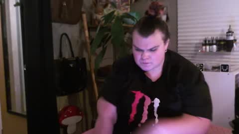 Snapshot of puppyrat chatting on 12/02/24, 02:20 Puppy online show from 12/02/24, 02:20