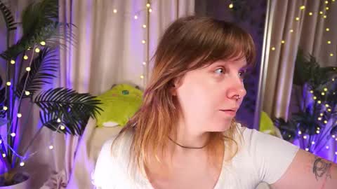 constant schedule Wednesday  Friday  Saturday  Sunday  The Rosemarie online show from 10/04/25, 05:38