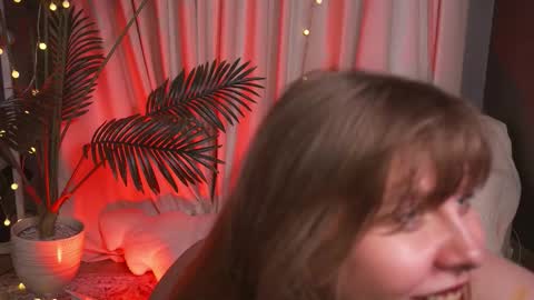 constant schedule Wednesday  Friday  Saturday  Sunday  The Rosemarie online show from 11/30/25, 06:23