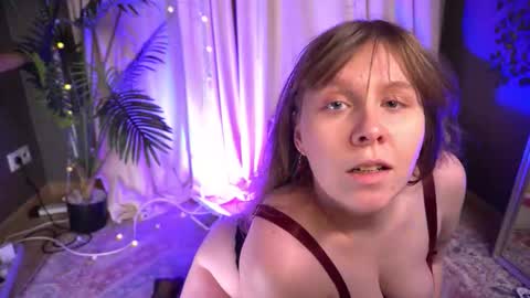 constant schedule Wednesday  Friday  Saturday  Sunday  The Rosemarie online show from 02/20/26, 06:59