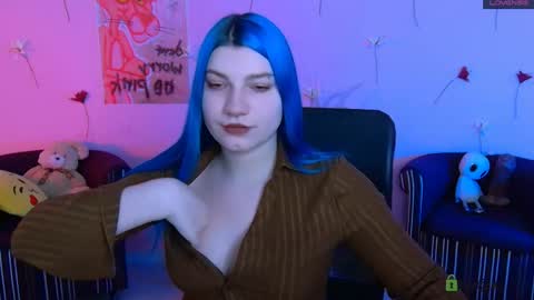 Snapshot of pure_radiance chatting on 05/16/26, 10:36 Ask me3 online show from 05/16/26, 10:36