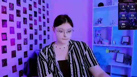 Snapshot of pure_radiance chatting on 07/01/26, 06:40 Ask me3 online show from 07/01/26, 06:40