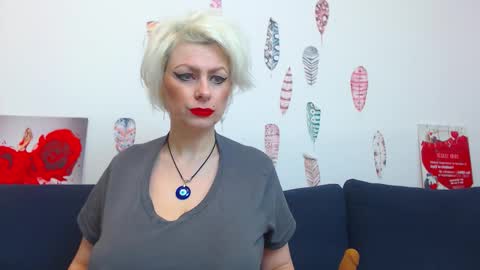 Goldie online show from 03/15/26, 12:05