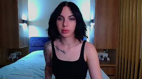 Snapshot of pure_temptation_j chatting on 07/08/26, 04:00 Julia online show from 07/08/26, 04:00