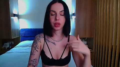 Snapshot of pure_temptation_j chatting on 07/09/26, 03:49 Julia online show from 07/09/26, 03:49