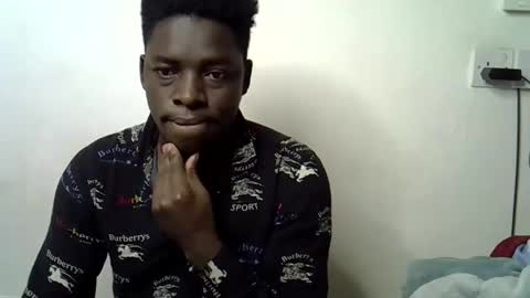 Snapshot of pureblack_ chatting on 11/12/25, 11:47 Pureblack online show from 11/12/25, 11:47