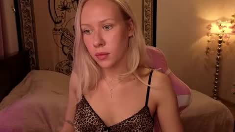 Megan online show from 06/25/26, 03:38