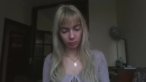 Snapshot of purelust_naomi chatting on 12/20/25, 10:55 purelust_naomi online show from 12/20/25, 10:55
