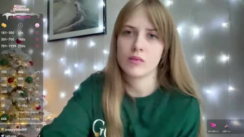 Snapshot of puremiraclealis chatting on 12/23/24, 01:24 Alicia online show from 12/23/24, 01:24