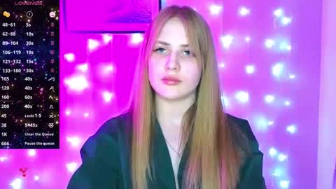 Snapshot of puremiraclealis chatting on 01/21/25, 07:17 Alicia online show from 01/21/25, 07:17