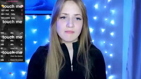 Snapshot of puremiraclealis chatting on 02/02/25, 07:14 Alicia online show from 02/02/25, 07:14