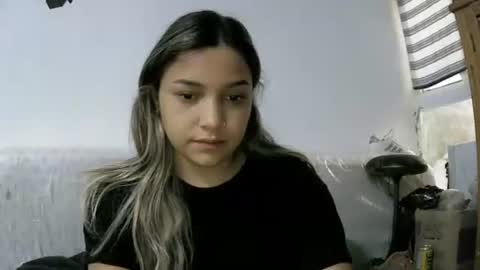 Lizzy online show from 04/03/26, 06:06