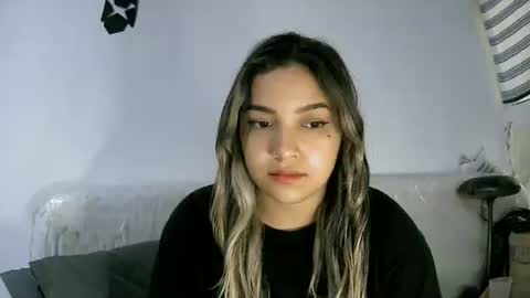 Lizzy online show from 04/04/26, 06:49