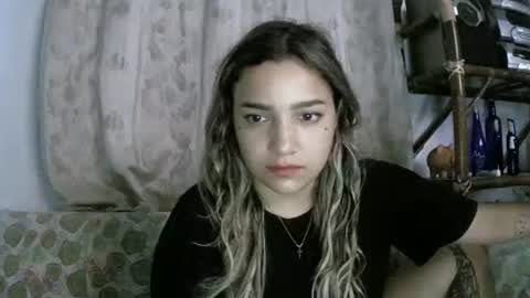 Lizzy online show from 04/06/26, 05:19