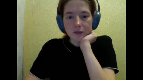 Snapshot of purple_cat55 chatting on 12/11/24, 11:00 purple_cat55 online show from 12/11/24, 11:00