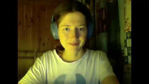 Snapshot of purple_cat55 chatting on 12/28/24, 02:53 purple_cat55 online show from 12/28/24, 02:53