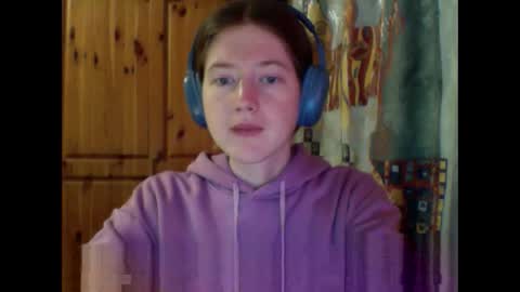 Snapshot of purple_cat55 chatting on 09/21/25, 05:20 purple_cat55 online show from 09/21/25, 05:20