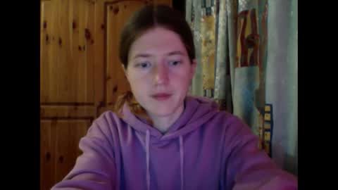 Snapshot of purple_cat55 chatting on 09/21/25, 06:09 purple_cat55 online show from 09/21/25, 06:09