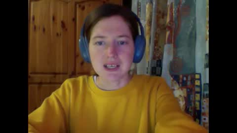 Snapshot of purple_cat55 chatting on 09/29/25, 11:15 purple_cat55 online show from 09/29/25, 11:15