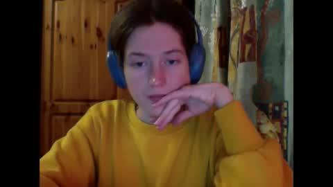 Snapshot of purple_cat55 chatting on 10/14/25, 07:42 purple_cat55 online show from 10/14/25, 07:42