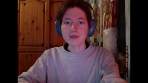 Snapshot of purple_cat55 chatting on 10/25/25, 10:12 purple_cat55 online show from 10/25/25, 10:12