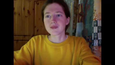 Snapshot of purple_cat55 chatting on 11/01/25, 06:04 purple_cat55 online show from 11/01/25, 06:04