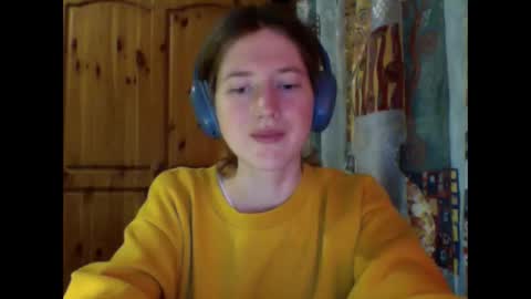 Snapshot of purple_cat55 chatting on 11/03/25, 09:54 purple_cat55 online show from 11/03/25, 09:54