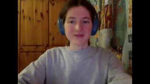 Snapshot of purple_cat55 chatting on 11/24/25, 03:12 purple_cat55 online show from 11/24/25, 03:12