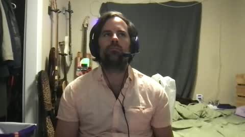 Purple online show from 09/25/25, 06:17